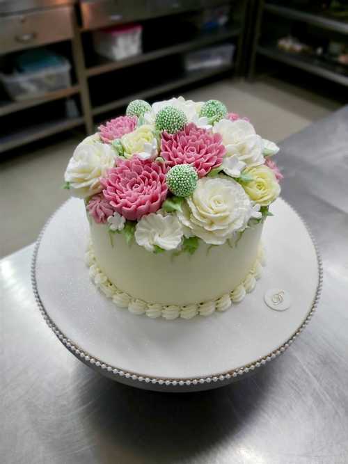 Floral Cakes Online