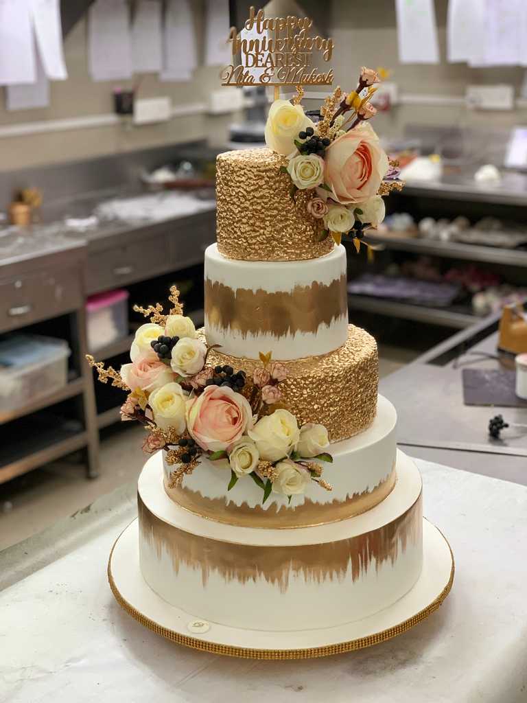 Best Wedding Cake Shop | Wedding Cakes Mumbai - Deliciae Cakes