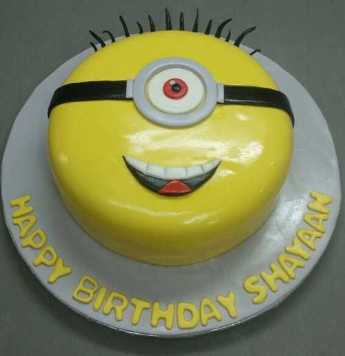 Minion Theme Birthday Cake