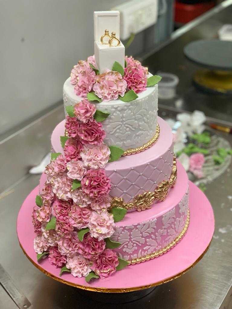 Floral Grey Cake Customized Cakes Bakery Noida  Gurgaon  Creme Castle