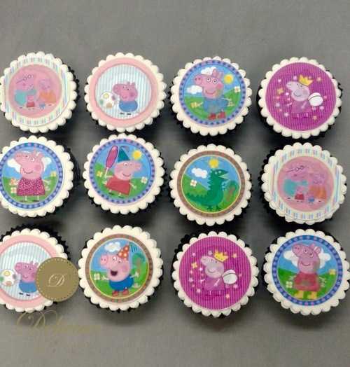 Cartoon-Theme-Photo-Cupcakes