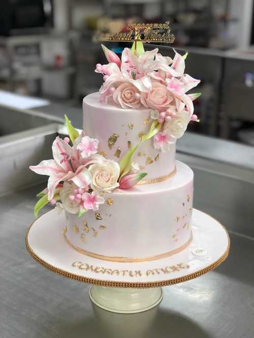 Premium-Wedding-Cake-By-Bunty-Mahajan