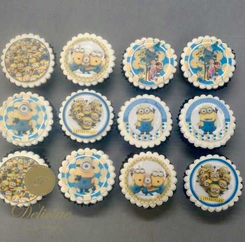 Minion Photo Cupcakes