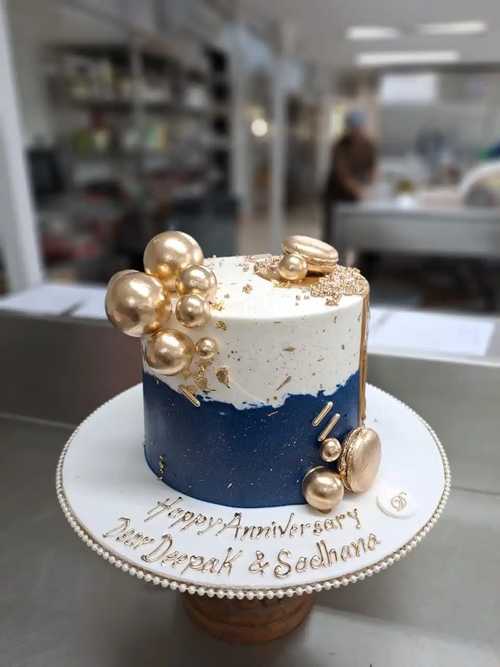 Celebration-Cake-For-Birthday